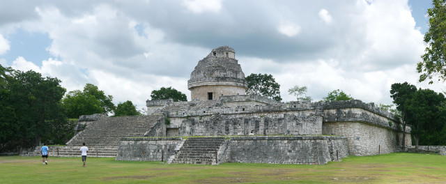 Chichen_Itza_2.jpg